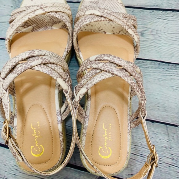 Cato | Snake Print Platform Espadrille Sandal - Picture 4 of 5